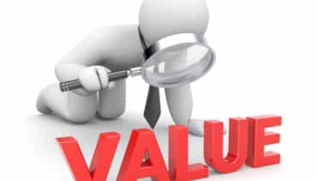 Person examines value